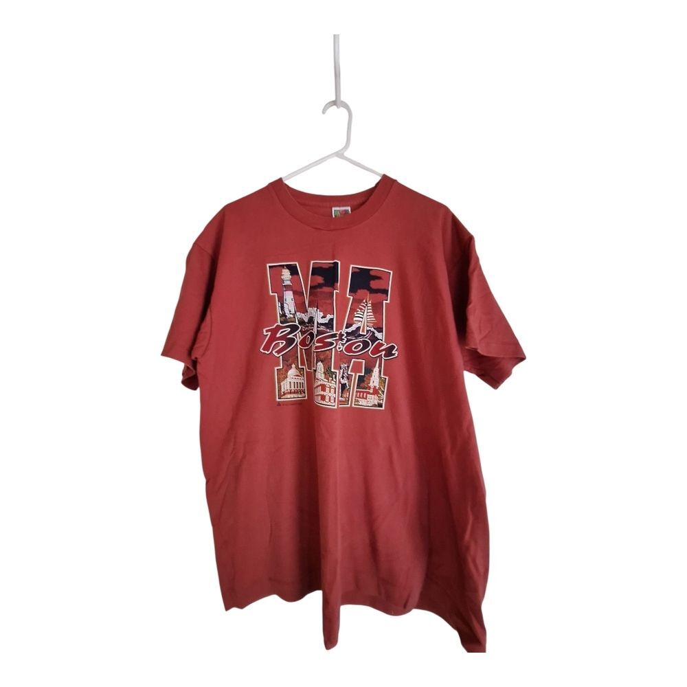 Boston Graphic Men's Red T-Shirt Size XL, NWOT